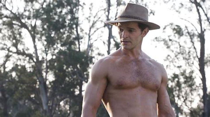 Dominic Allburn Age, Wiki, Bio , Height, Girlfriend, Instagram