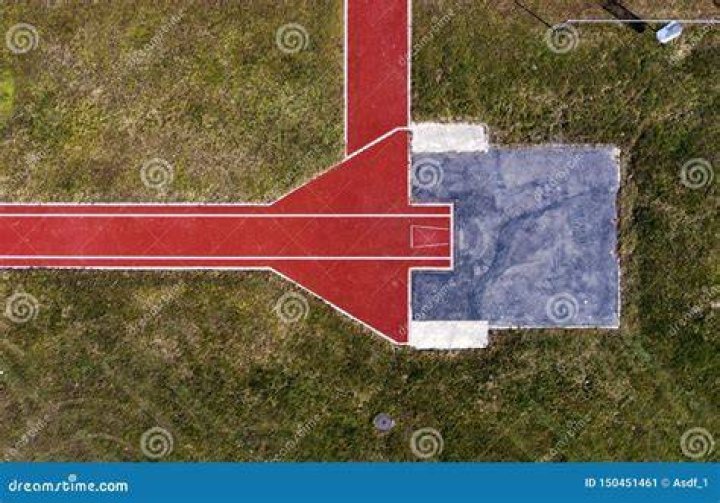 How long is a pole vault runway?