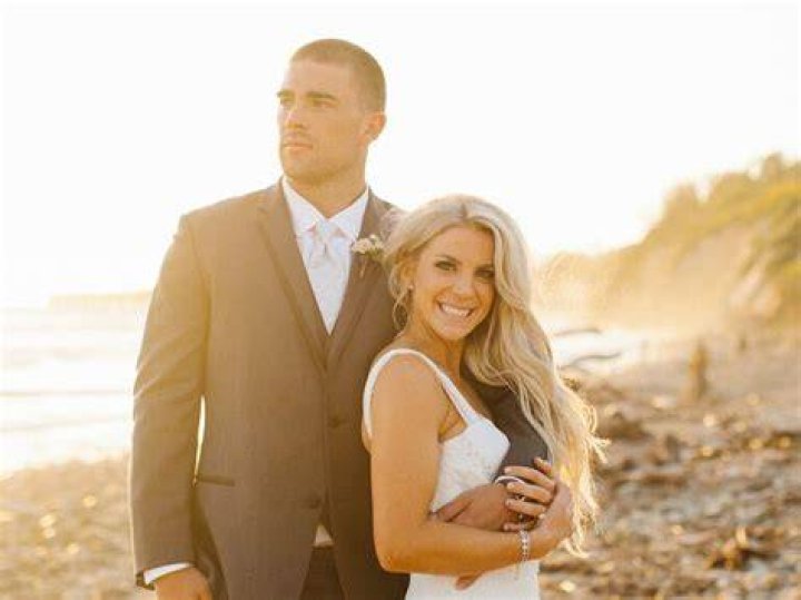 Julie Ertz – Bio, Salary, Husband, Age, Facts About Zach Ertz Wife