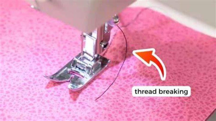 What causes the thread to break on a sewing machine?