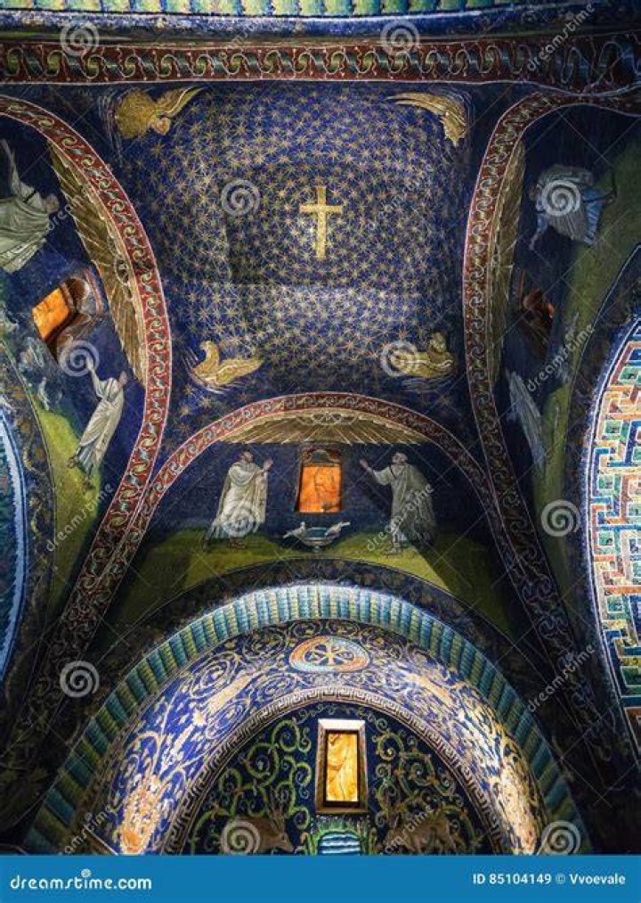 What does the Ravenna Mosaic in the Galla Placidia mausoleum picture?