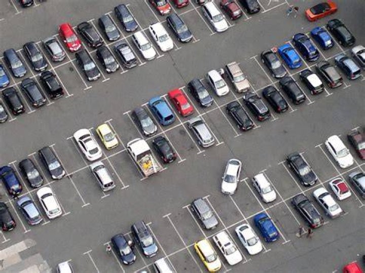 Where can you park gig cars?