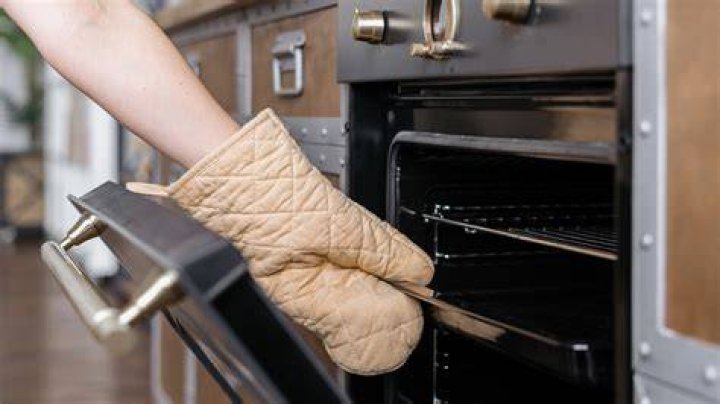 Why should you wear oven gloves?